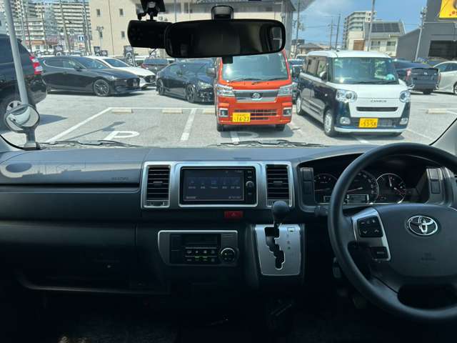 トヨタ ハイエースバン ３．０ スーパーＧＬ ロング ディーゼルターボ H28年 () 99