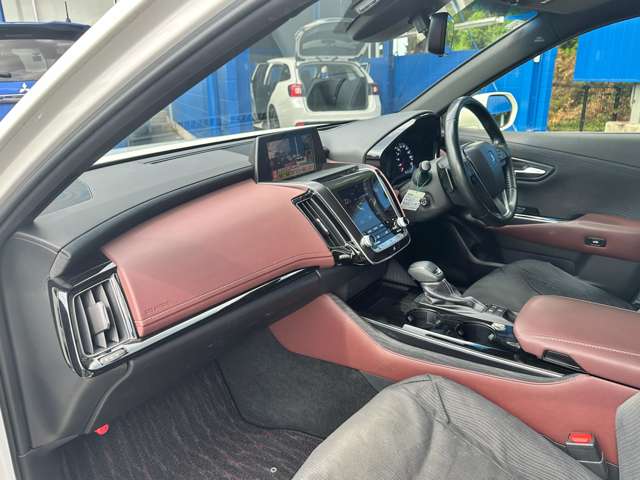 トヨタ クラウン　ハイブリッド ハイブリッド ２．５ Ｓ Ｃパッケージ R1年 (関東) 99