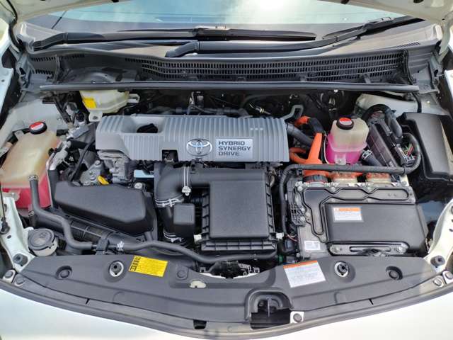 トヨタ プリウス １．８ Ｓ H27年 (近畿) 99