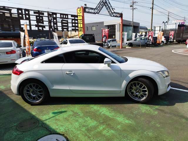 アウディ ＴＴ クーペ　１．８　ＴＦＳＩ H26年 (近畿) 99