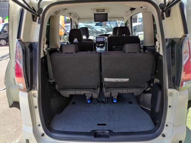日産 セレナ ２．０ ハイウェイスターＧ H28年 (近畿) 99
