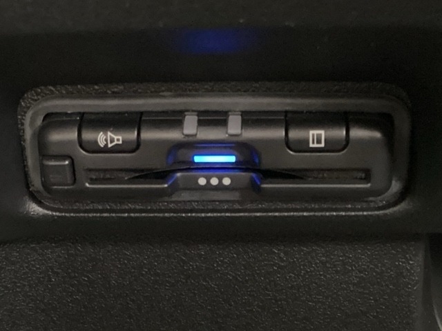 ホンダ Ｎ　ＢＯＸ カスタム ６６０ ターボ R7年 (近畿) 99