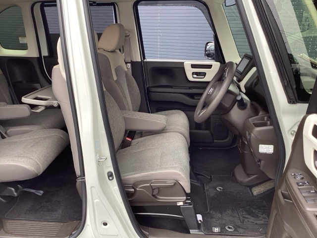 ホンダ Ｎ　ＢＯＸ ６６０ Ｌ R3年 (近畿) 99