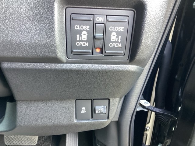 ホンダ Ｎ　ＢＯＸ カスタム ６６０ R7年 (近畿) 99