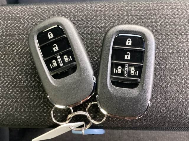 ホンダ Ｎ　ＢＯＸ カスタム ６６０ R7年 (近畿) 99