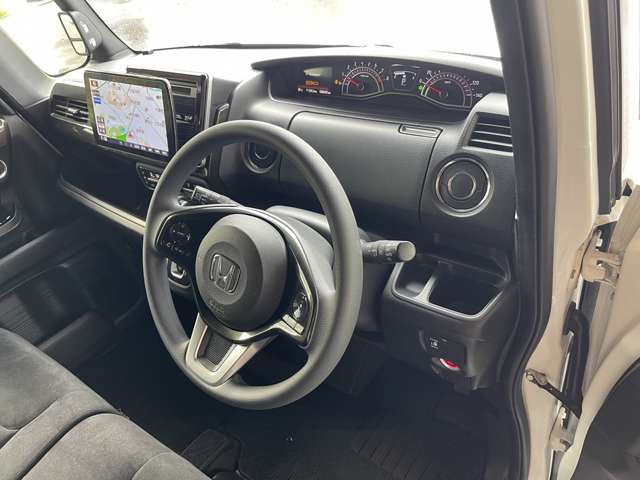 ホンダ Ｎ　ＢＯＸ カスタム ６６０ Ｇ Ｌ H29年 (近畿) 99