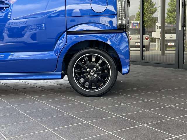 ホンダ Ｎ　ＢＯＸ ６６０ カスタムＧ Ｌパッケージ ２トーンカラースタイル H28年 (近畿) 99