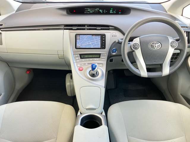 トヨタ プリウス １．８ Ｓ H27年 (東海) 99