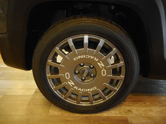 ジープ レネゲード リミテッド R2年 (近畿) 99