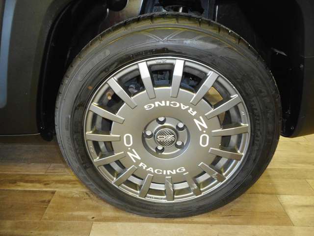 ジープ レネゲード リミテッド R2年 (近畿) 99