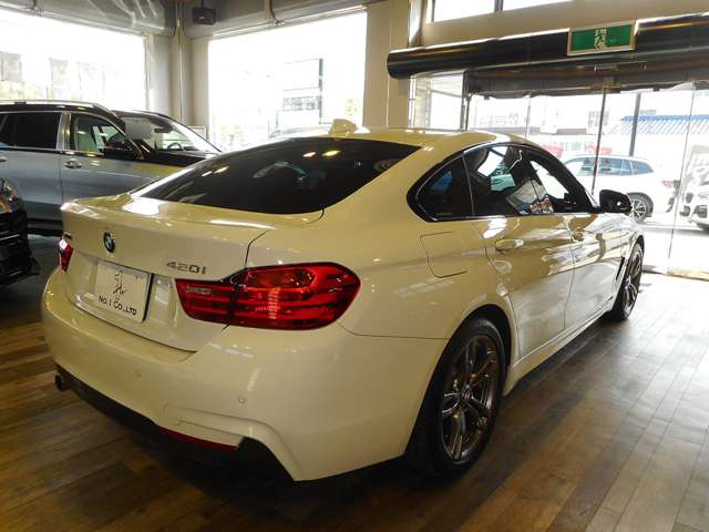 ＢＭＷ ４シリーズ ４２０Ｉ スタイルエッジ Ｘドライブ ４ＷＤ H27年 (近畿) 99