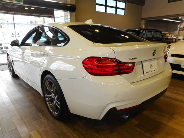 ＢＭＷ ４シリーズ ４２０Ｉ スタイルエッジ Ｘドライブ ４ＷＤ H27年 (近畿) 99