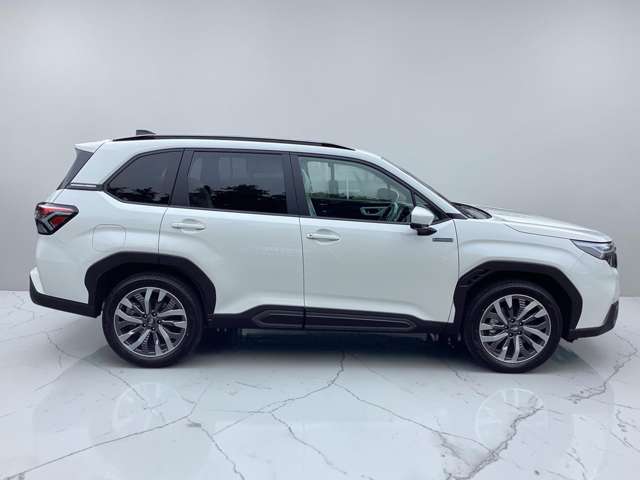 スバル フォレスター　ハイブリッド ２．５ プレミアム Ｓ：ＨＥＶ ＥＸ ４ＷＤ R8年 (関東) 99