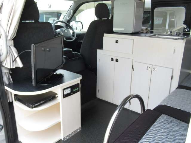 トヨタ ハイエースバン ナッツＲＶ H29年 (関東) 99