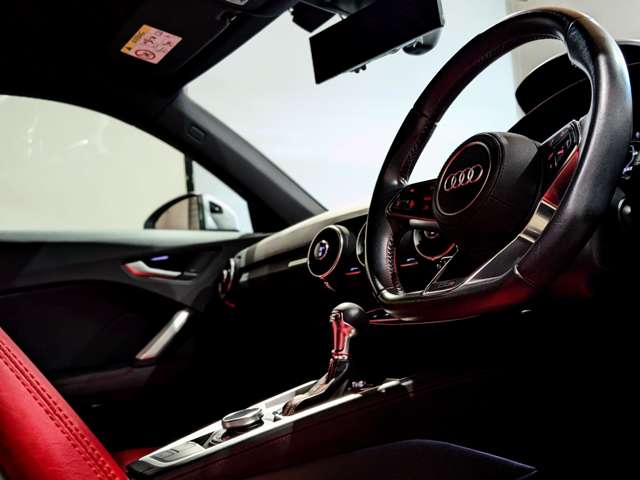 アウディ ＴＴＳ ２．０ ４ＷＤ H27年 (関東) 99