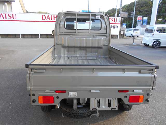スズキ キャリイトラック ６６０ ＫＣ農繁 ３方開 ４ＷＤ R8年 (関東) 99