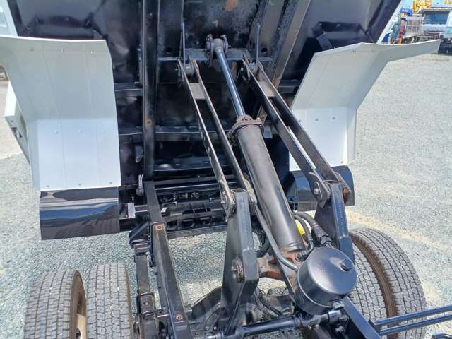 いすゞ フォワード ４トン深ダンプ 積載３３００ＫＧ R1年 (九州・沖縄) 99