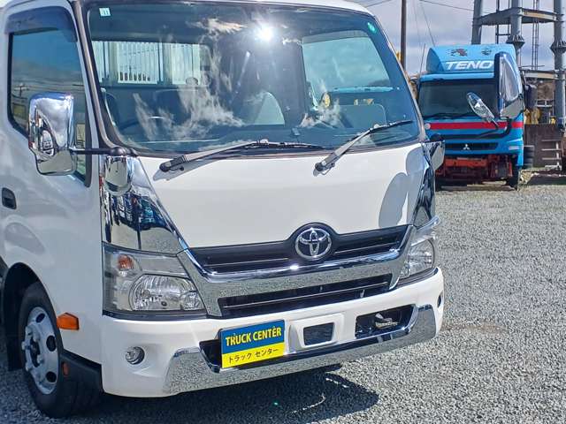 トヨタ トヨエース ３トンワイドロング平ボディー 全低床 H29年 (九州・沖縄) 99