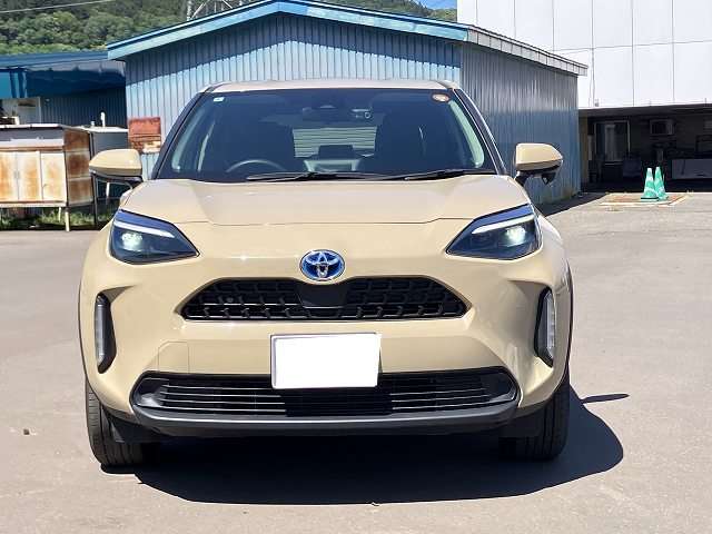 トヨタ ヤリスクロス　ハイブリッド １．５ ハイブリッド Ｇ Ｅ－ＦＯＵＲ ４ＷＤ R4年 (北海道) 99