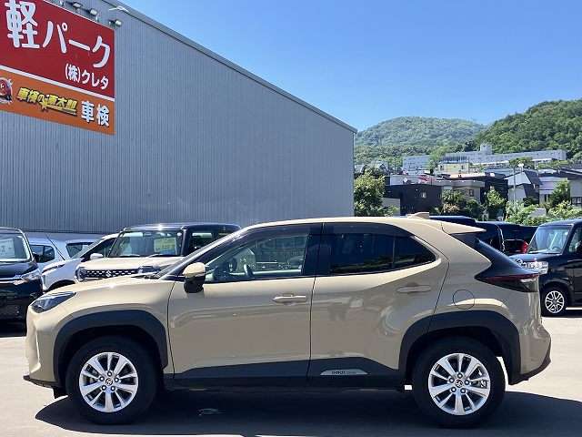 トヨタ ヤリスクロス　ハイブリッド １．５ ハイブリッド Ｇ Ｅ－ＦＯＵＲ ４ＷＤ R4年 (北海道) 99