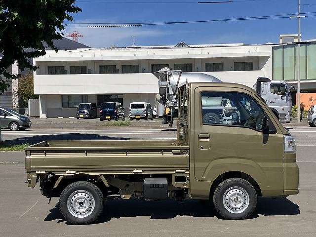 ダイハツ ハイゼットトラック ６６０ ハイルーフ ３方開 ４ＷＤ R7年 (北海道) 99