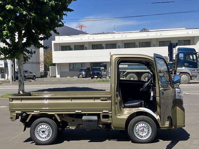 ダイハツ ハイゼットトラック ６６０ ハイルーフ ３方開 ４ＷＤ R7年 (北海道) 99
