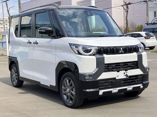 三菱 デリカ　ミニ ６６０ Ｇ プレミアム リミテッド エディション ４ＷＤ R7年 (北海道) 99