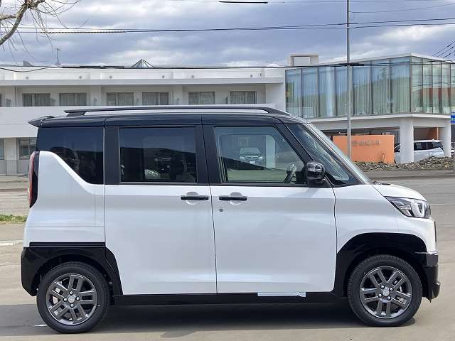 三菱 デリカ　ミニ ６６０ Ｇ プレミアム リミテッド エディション ４ＷＤ R7年 (北海道) 99
