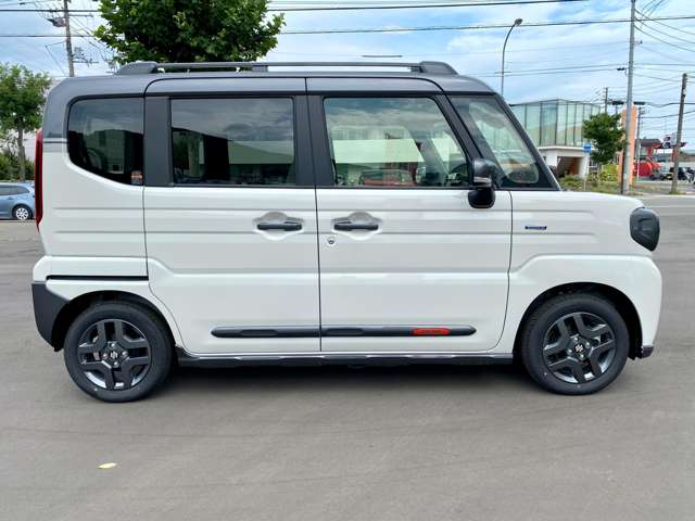 スズキ スペーシア ６６０ ギア ハイブリッド ＸＺ ４ＷＤ R7年 (北海道) 99