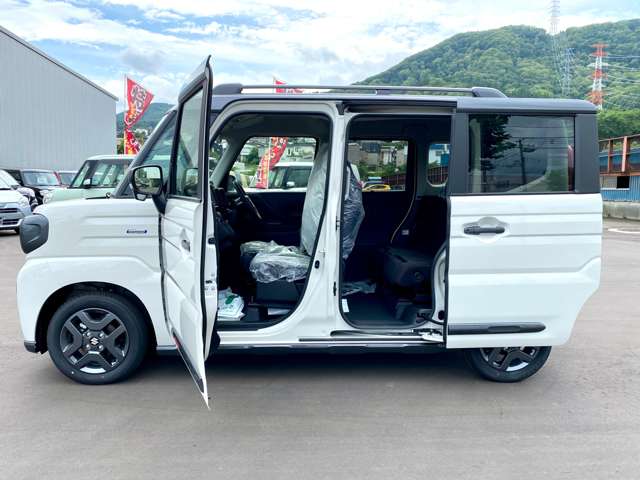 スズキ スペーシア ６６０ ギア ハイブリッド ＸＺ ４ＷＤ R7年 (北海道) 99