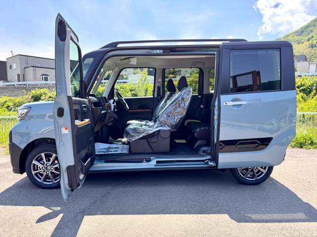 ダイハツ タント ６６０ ファンクロス ４ＷＤ R6年 (北海道) 99