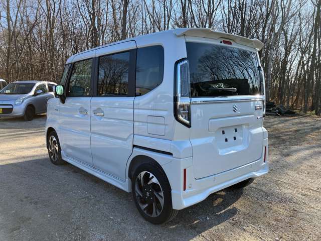 スズキ スペーシア　ギア ６６０ カスタム ハイブリッド ＸＳターボ ４ＷＤ R6年 (北海道) 99
