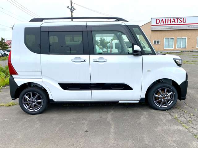 ダイハツ タント ６６０ ファンクロス ４ＷＤ R6年 (北海道) 99