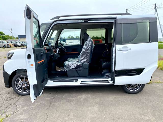 ダイハツ タント ６６０ ファンクロス ４ＷＤ R6年 (北海道) 99