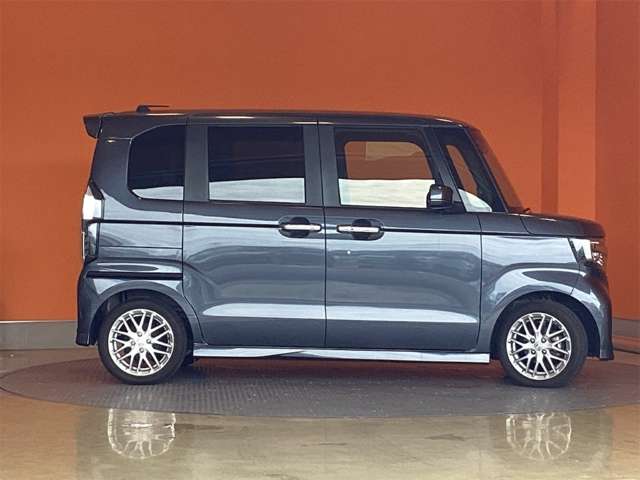 ホンダ Ｎ　ＢＯＸ カスタム ６６０ Ｌ ターボ R5年 (近畿) 99