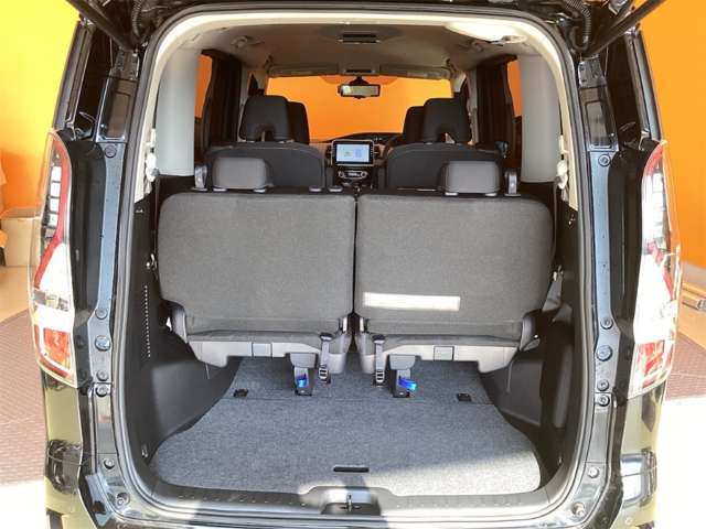 日産 セレナ １．２ Ｅ－ＰＯＷＥＲ ハイウェイスター Ｖ R4年 (近畿) 99