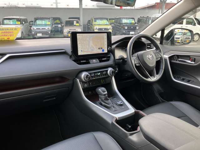 トヨタ ＲＡＶ４ ２．５ ハイブリッド Ｇ Ｅ－ＦＯＵＲ ４ＷＤ R5年 (関東) 99