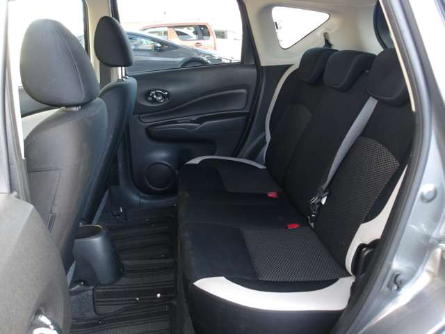 日産 ノート １．２ Ｘ Ｖセレクション R2年 (関東) 99
