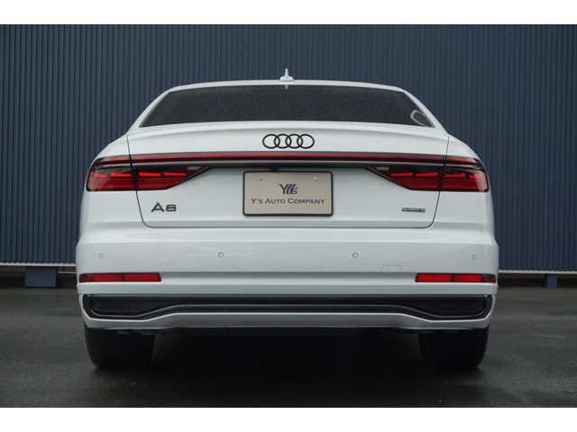 アウディ Ａ８ ５５ ＴＦＳＩ クワトロ Ｓラインパッケージ ４ＷＤ R7年 (関東) 99