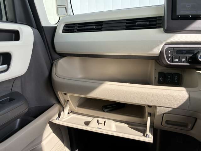 ホンダ Ｎ　ＢＯＸ ６６０ Ｇ Ｌ ホンダセンシング H29年 (関東) 99