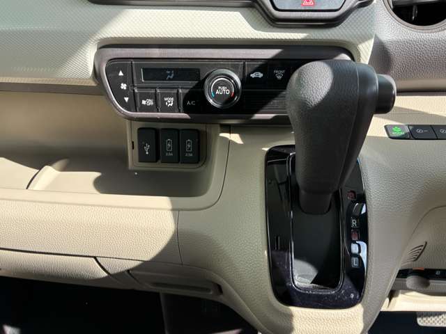 ホンダ Ｎ　ＢＯＸ ６６０ Ｇ Ｌ ホンダセンシング H29年 (関東) 99