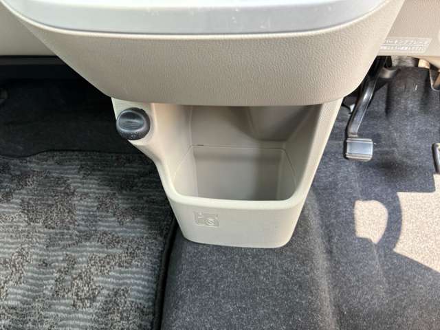 ダイハツ キャスト　スタイル スタイル ６６０ Ｘ H28年 (関東) 99