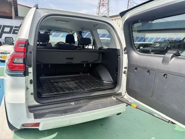 トヨタ ランドクルーザープラド ２．８ ＴＸ ディーゼルターボ ４ＷＤ R4年 (甲信越・北陸) 99