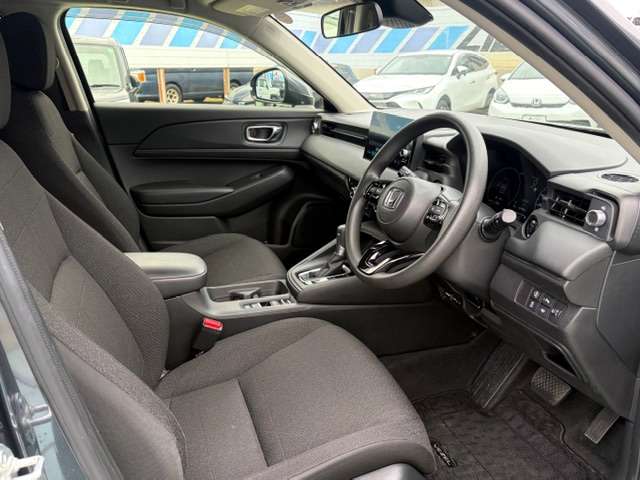 ホンダ ヴェゼル １．５ Ｅ：ＨＥＶ Ｘ ４ＷＤ R3年 (甲信越・北陸) 99