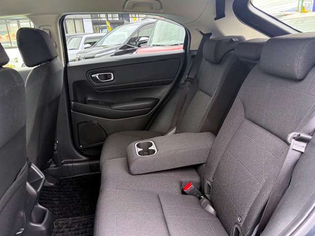ホンダ ヴェゼル １．５ Ｅ：ＨＥＶ Ｘ ４ＷＤ R3年 (甲信越・北陸) 99