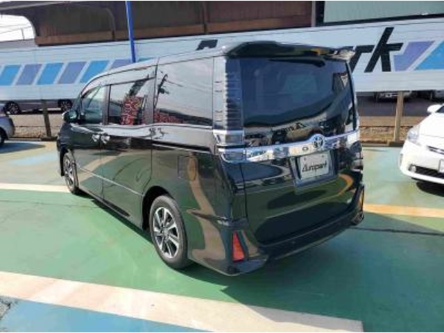 トヨタ ヴォクシー ２．０ ＺＳ 煌ＩＩ R2年 (甲信越・北陸) 99