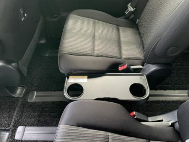 トヨタ ヴォクシー ２．０ ＺＳ 煌ＩＩ R2年 (甲信越・北陸) 99