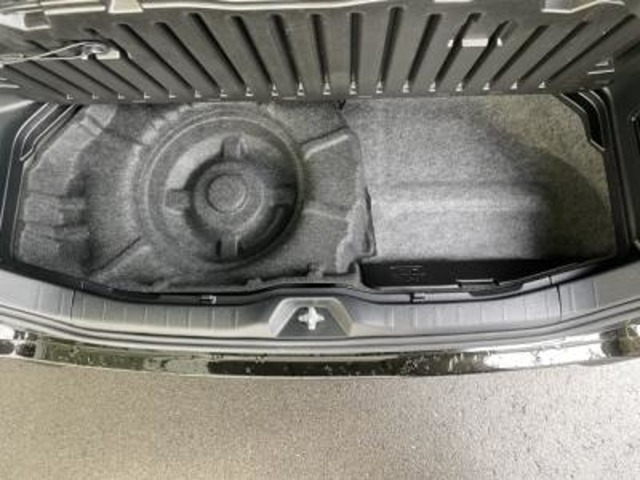 トヨタ ヴォクシー ２．０ ＺＳ 煌ＩＩ R2年 (甲信越・北陸) 99