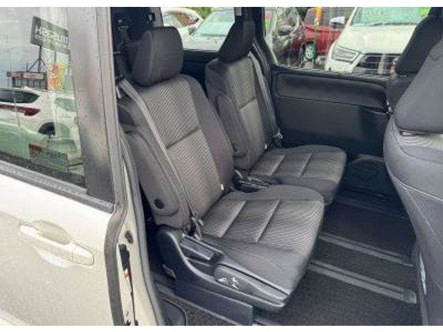 トヨタ ヴォクシー ２．０ ＺＳ H30年 (甲信越・北陸) 99
