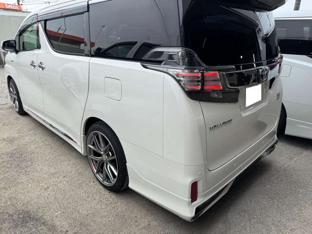 トヨタ ヴェルファイア　ハイブリッド ハイブリッド ２．５ ＺＲ Ｇエディション Ｅ－ＦＯＵＲ ４ＷＤ H27年 (甲信越・北陸) 99